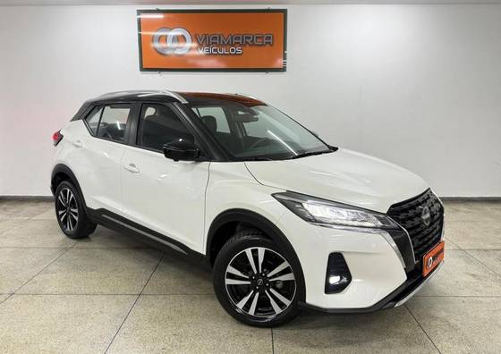 NISSAN KICKS 1.6 16V FLEXSTART EXCLUSIVE XTRONIC NISSAN KICKS 1.6 16V FLEXSTART EXCLUSIVE XTRONIC